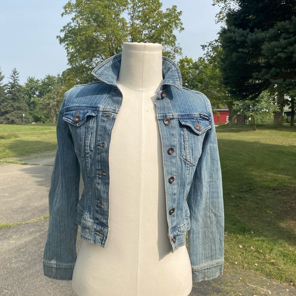 DKNY Jean Jacket Vintage 2000's size Size SMALL excellent condition - Picture 3 of 9